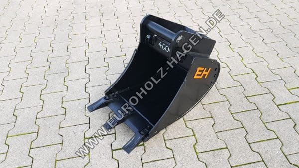 Tieflöffel MS03 400 mm MS03 400 mm Tieflöffel EH Baggerschaufel Löffel Bagger Baggerlöffel digging bucket excavator bucket godet d'excavatrice кофа за багер gravemaskinspand kotróvödör bontóvödör kotró vödör bontó kanál ásó vödör ekskavaatori kopp kaivinkoneen kauha εκσκαφέας κάδου benna dell'escavatore ekskavatora kauss ekskavatoriaus kaušas graafmachine emmer gravemaskin bøtte grävmaskin hink lyžica rýpadla vedro bagerja cuchara excavadora lopaty rypadla Symlock eh euroholz Löffel Schaufel Bagger