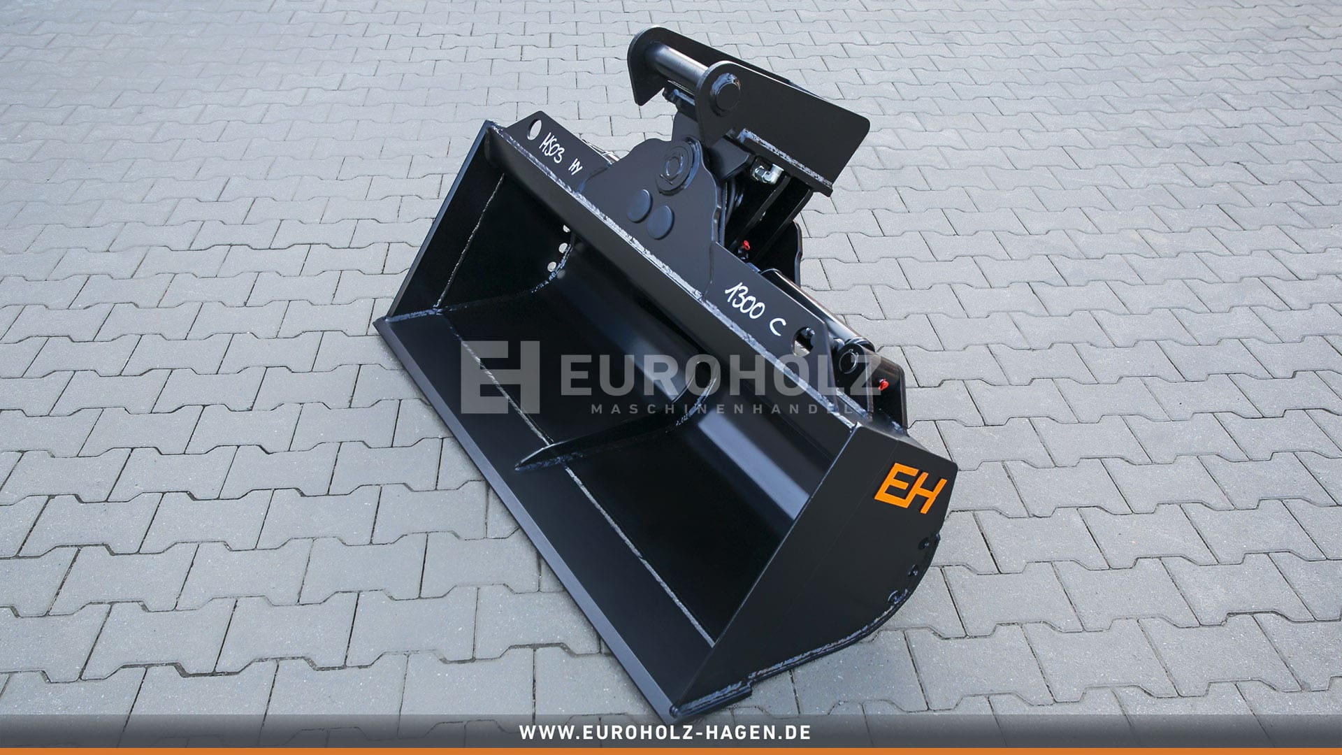 Hydraulic ditch cleaning bucket suitable for Lehnhoff MS03 / 1300 mm / cat. 4K / with load holding valve