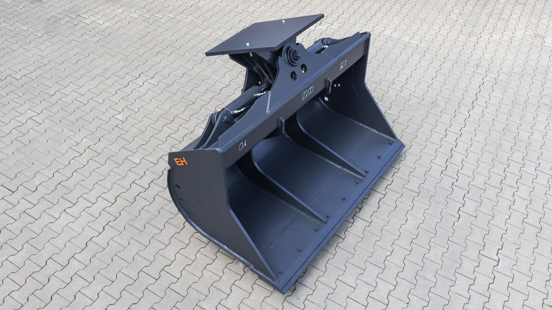 Hydraulic ditch cleaning bucket without adapter / 2200 mm / cat. 7G / with bolt-on cutting edge