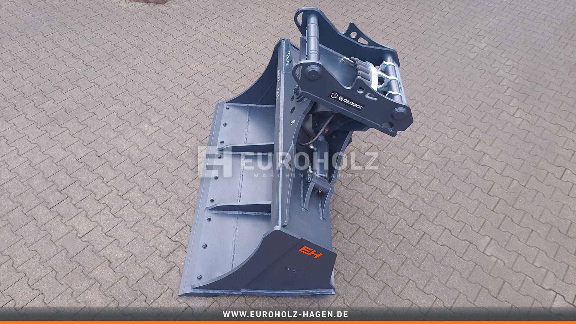 Hydraulic ditch cleaning bucket OilQuick OQ70-55 / 2000 mm / cat. 6G / with bolt-on cutting edge