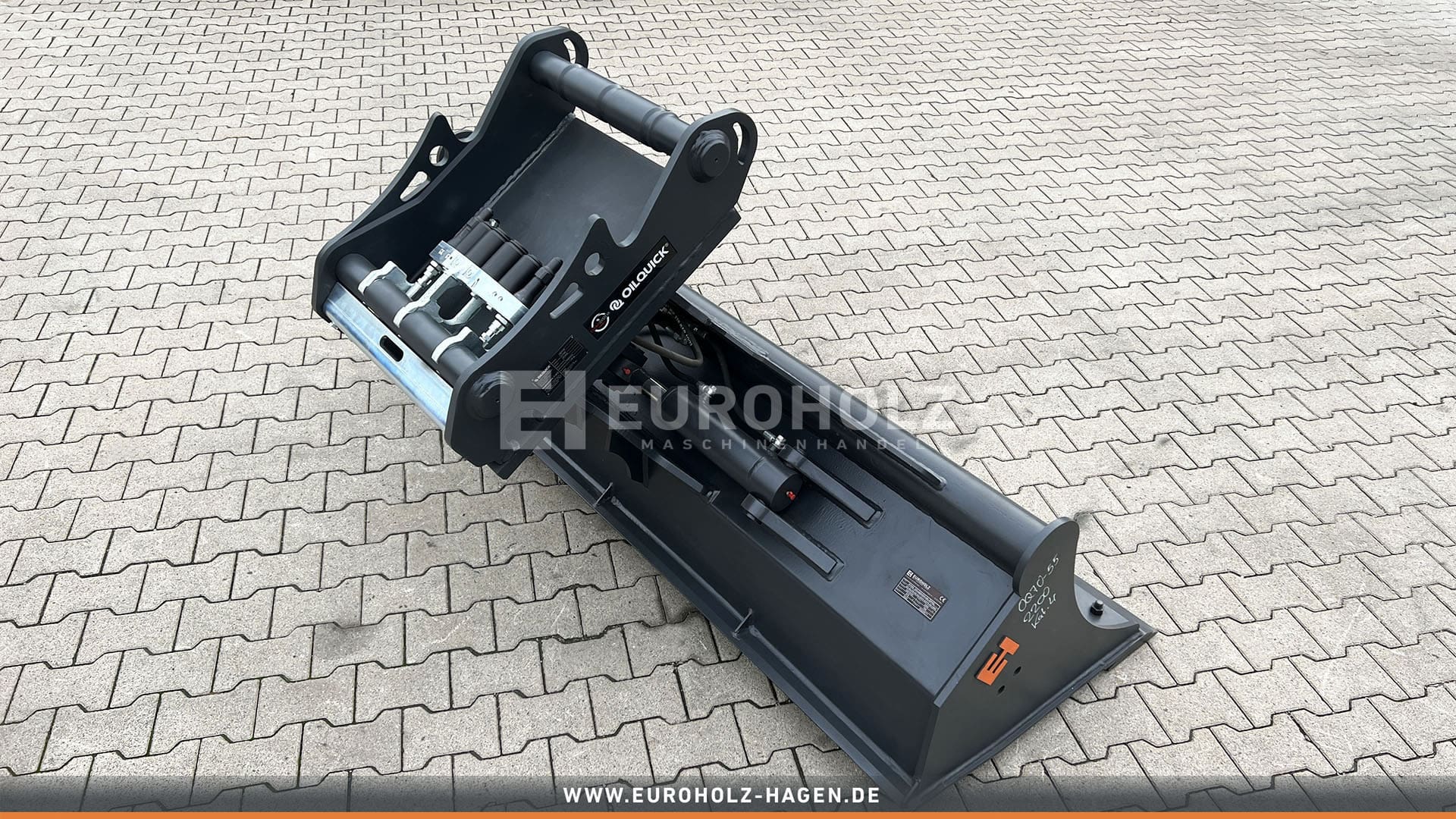 Hydraulic ditch cleaning bucket suitable for OilQuick OQ70/55 / 2200 mm / cat. 4G / with bolt-on cutting edge