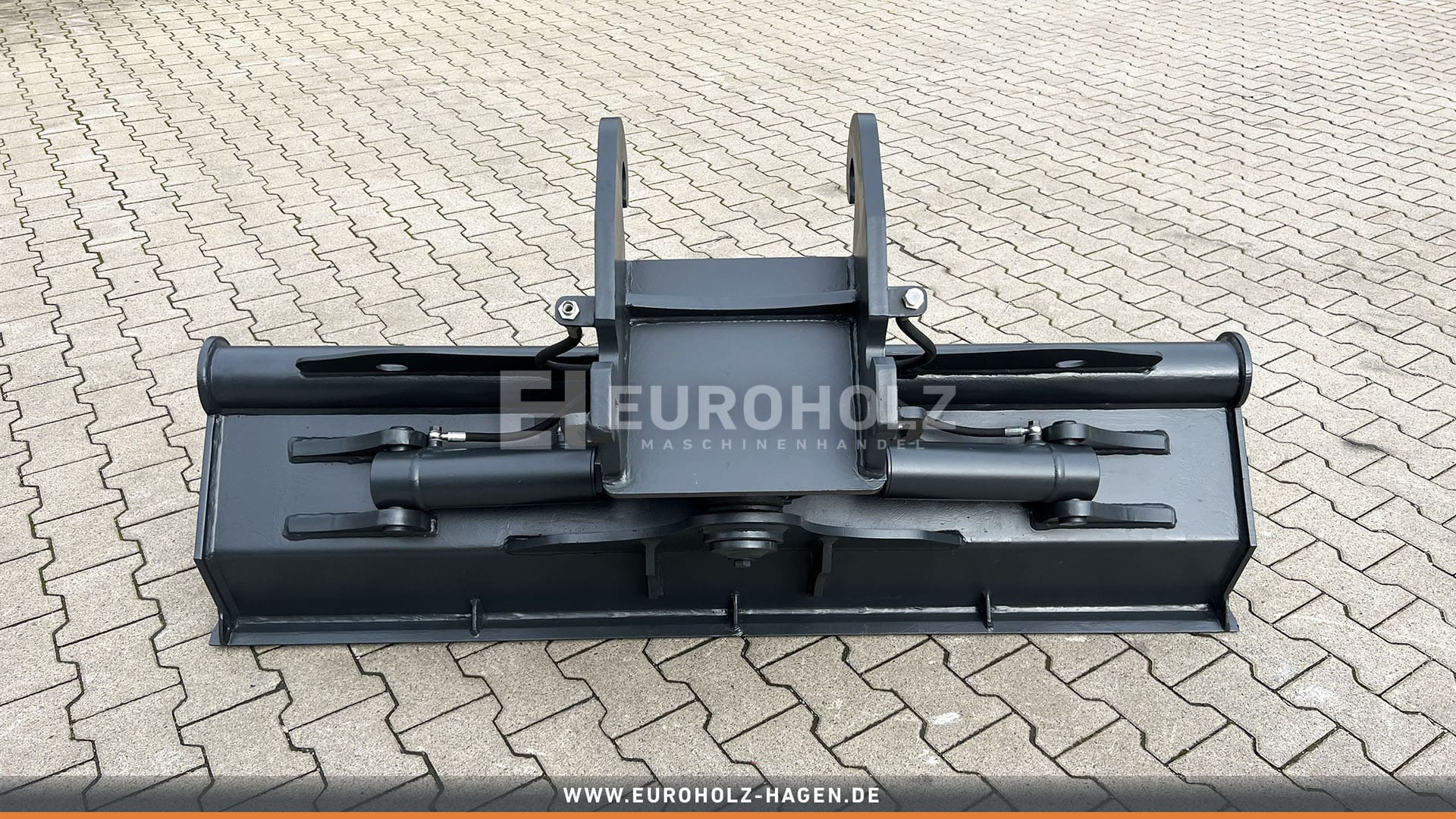 Hydraulic ditch cleaning bucket suitable for Verachtert CW10 / 1800 mm / cat. 1G / with bolt-on cutting edge